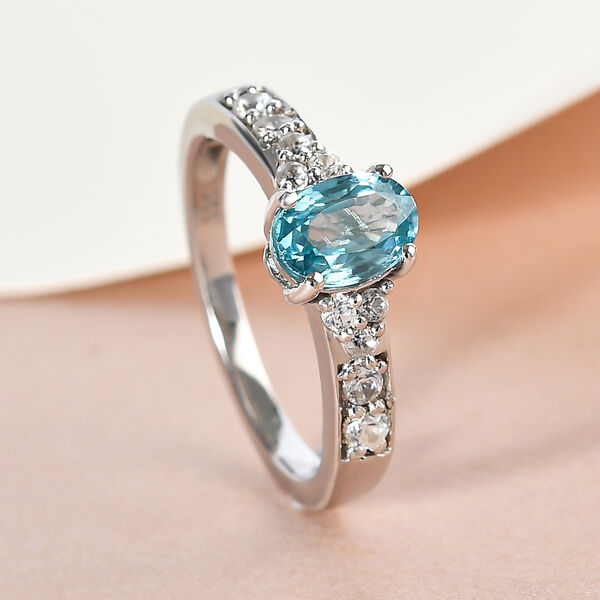 Kambodschanischer, blauer Zirkon und wei&szlig;er Zirkon-Ring, 925 Silber platiniert  ca. 1,63 ct image number 2