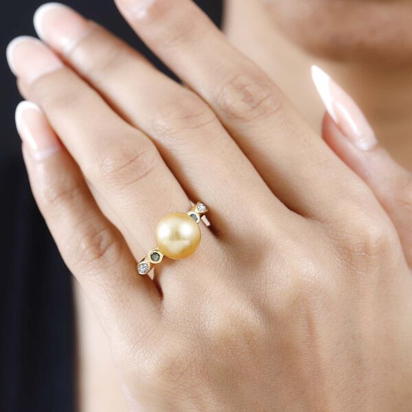AA goldener S&uuml;dseeperle, Smaragd und Moissanit-Ring - 8,23 ct. image number 3