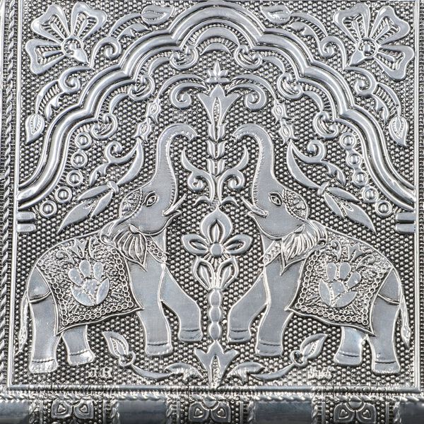 Handgefertigtes, Aluminium-Schmuckk&auml;stchen, silber, Elefantenpr&auml;gung image number 7