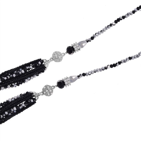 2er Set - mehrschichtiger Halsketten und Ohrringe, Schwarz-silberfarbene Kristallperlen und wei&szlig;e Kristalle image number 4
