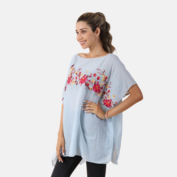 T-Shirt mit Blumen-Stickerei, Hellblau, Einheitsgr&ouml;&szlig;e&nbsp; image number 3