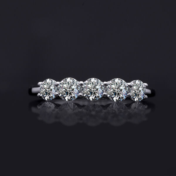 LUXURIANT SGL zertifizierter VS-EF Labor Diamant Half Eternity Ring in 585 Wei&szlig;gold - 1 ct. image number 9