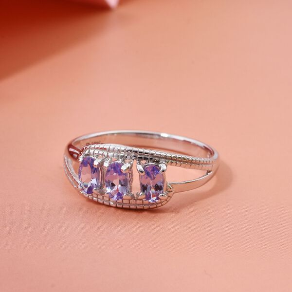 D'Joy Tansanit Ring - 0,69 ct. image number 1