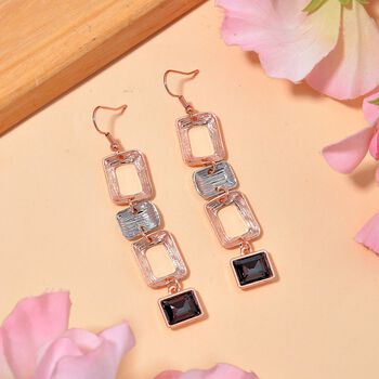 Geometrische Kristall-Ohringe in Ros&eacute;gold- und Silberton