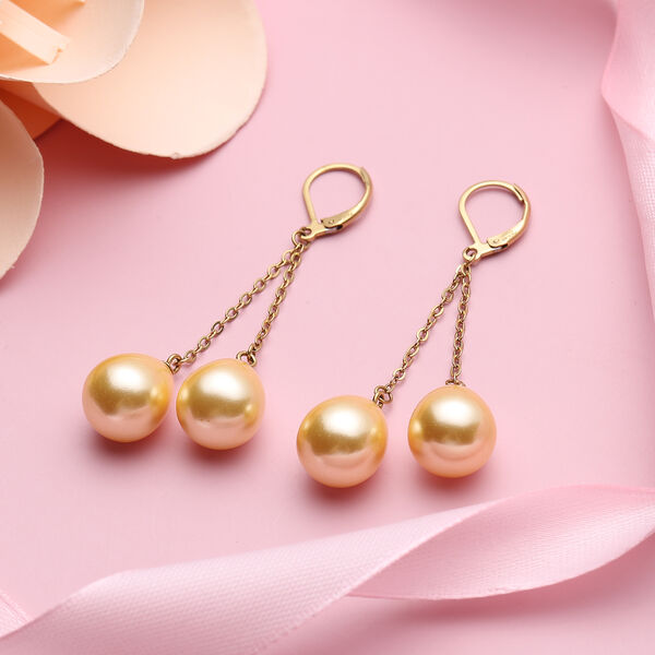 Goldene Muschelkernperlen-Ohrhänger in Silberton image number 2