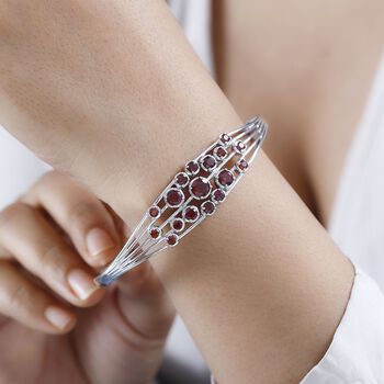 Roter Granat-Armreif - 5,16 ct.