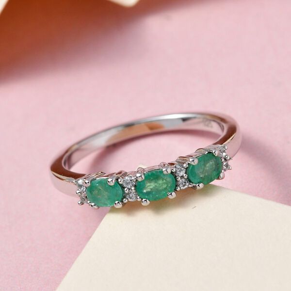 AAA Smaragd und Zirkon Ring - 0,52 ct. image number 2