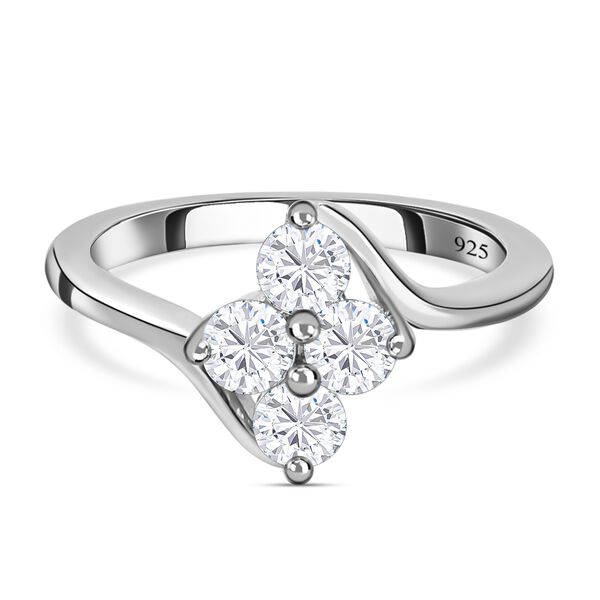 Moissanit floraler Ring,