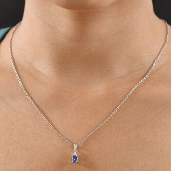 Nat&uuml;rlicher Kaschmir-Kyanit, Wei&szlig;er Zirkon Anh&auml;nger mit Kette ca. 50 cm, 925 Silber platiniert und Edelstahl platiniert ca. 0.70 ct