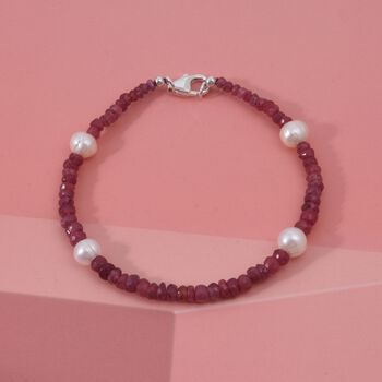 Afrikanischer Rubin (Fissure gef&uuml;llt), S&uuml;&szlig;wasser Perle (2-3 mm) Armband ca. 20 cm 925 Silber rhodiniert