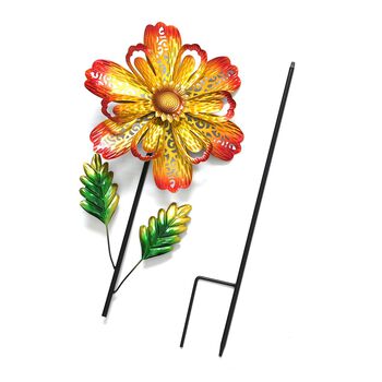Dekoratives Windspiel in Blumenform aus Metall, mit Ausschnitt-Design in Gelb,  25x97cm
