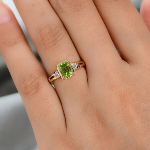Nat&uuml;rlicher Peridot und Zirkon-Ring - 1,19 ct. image number 3
