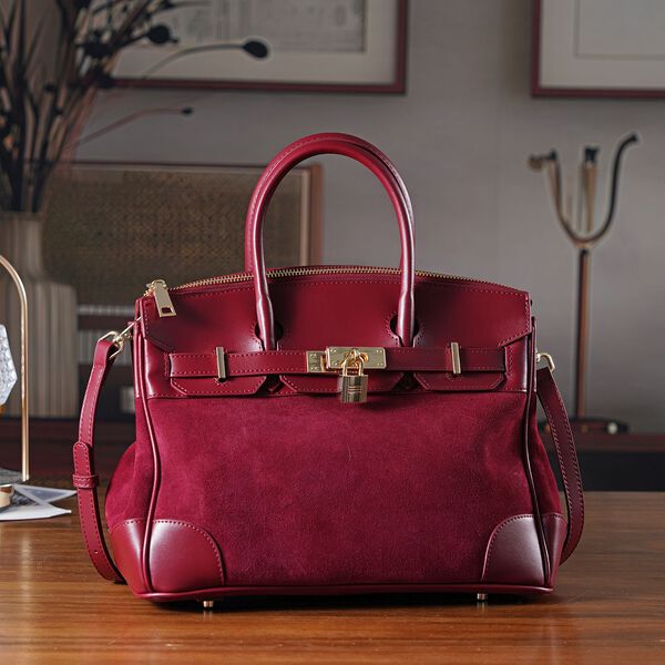 Grand Pelle Echtleder Citybag mit Reißverschluss und Schlossoptik 30 x 16 x 23 cm Burgunder image number 2