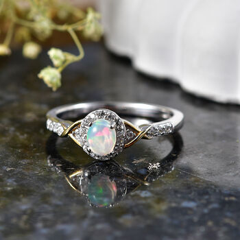 D'Joy AA nat&uuml;rlicher, &auml;thiopischer Welo Opal und Zirkon zweifarbiger Ring - 0,48 ct.