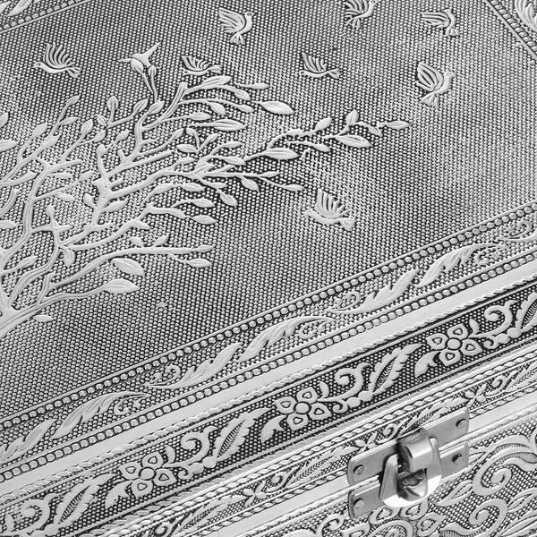 Schmuckkästchen aus Holz mit Aluminiumbeschlag, Baum-Verzierung, Silber image number 8