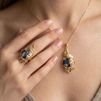 Labradorit, Multi-Turmalin und schwarzer Spinell Anh&auml;nger und Ring