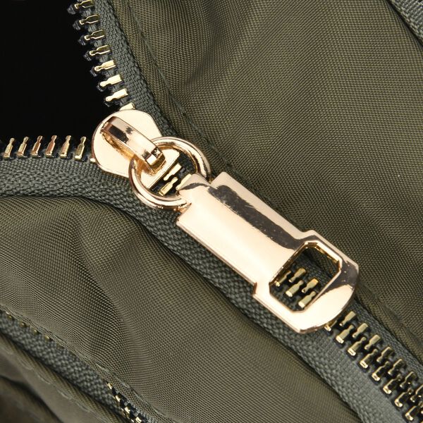 Kompakte Umh&auml;ngetasche mit verstellbarem G&uuml;rtel und RFID Schutz, Gr&uuml;n image number 7