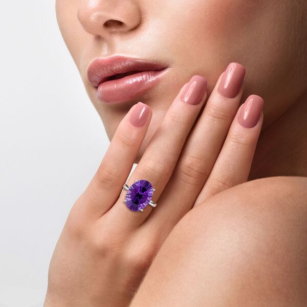 Lusaka Amethyst Ring - 12,14 ct. image number 2