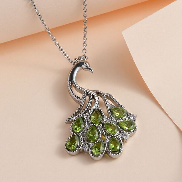 Natürliche Peridot, weißer Zirkon Anhänger mit Kette, Edelstahl, ca. 4.31 ct image number 2