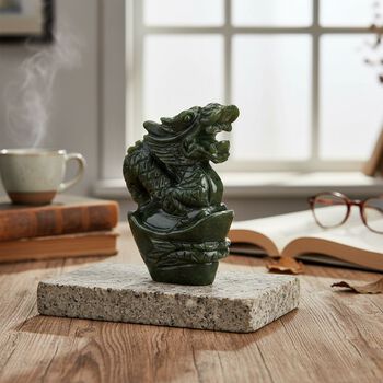 Handgefertigte Drachen-figur aus Serpentin