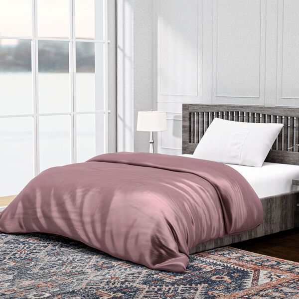 Serenity Night - 100% Bambus-Steppdecke mit Bambusf&uuml;llung und 2er-Set Bambus-Kissenbez&uuml;ge Mauve image number 3