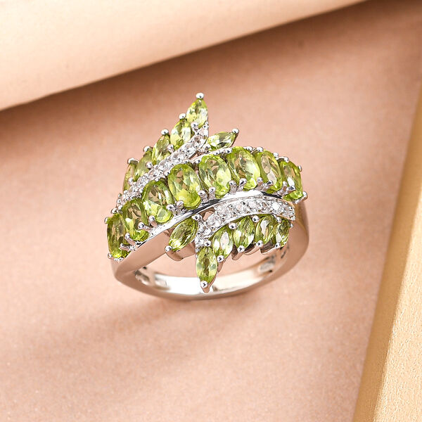 Nat&uuml;rlicher Peridot und Zirkon-Ring - 3,64 ct. image number 2