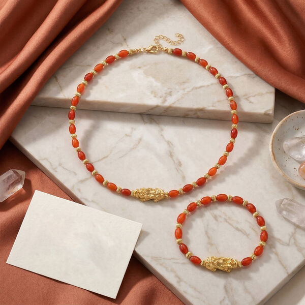 Rote Achat Pixiu Halskette und Armband image number 1