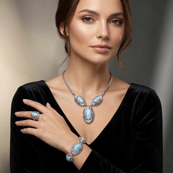 Royal Bali Kollektion-  Larimar Schmuckset image number 2