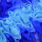 LA MAREY handgemalter Damen Schal aus Seide-Chiffon, Blau image number 3