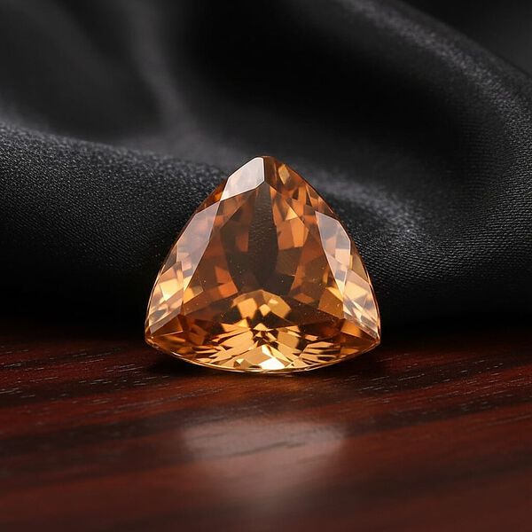 Natural Golden Tanzanite Trillion 7 Faceted Cut 4A 1.20 Ct image number 1