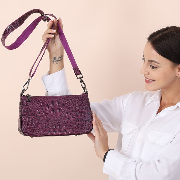 Schultertasche aus 100% echtem Leder mit Kroko-Prägung, Lila  image number 3