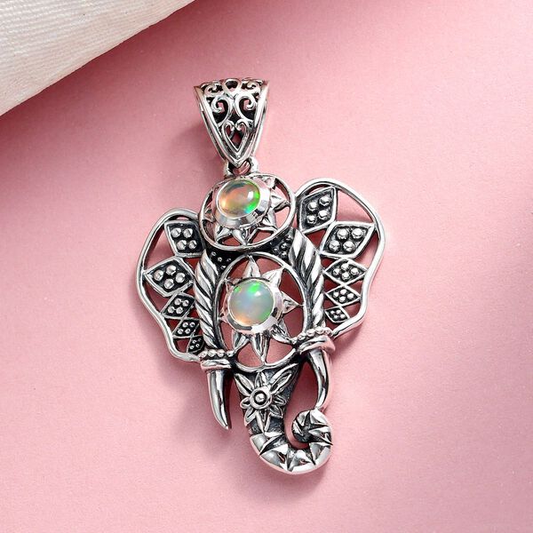 Handgefertigter, nat&uuml;rlicher, &auml;thiopischer Opal Elefant-Anh&auml;nger in Silber image number 3