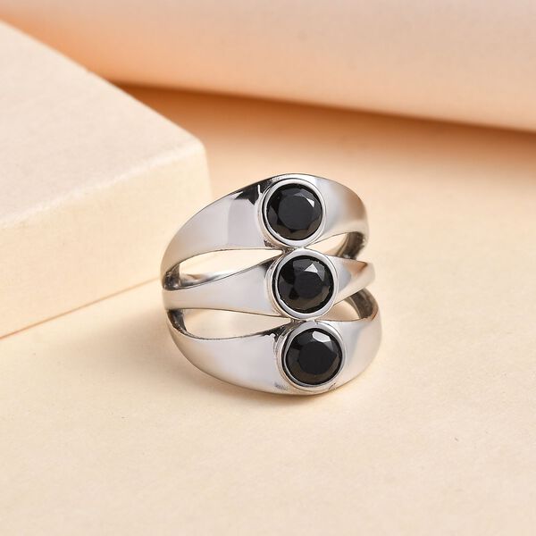 Schwarzer Spinell-Ring -1,73 ct. image number 2