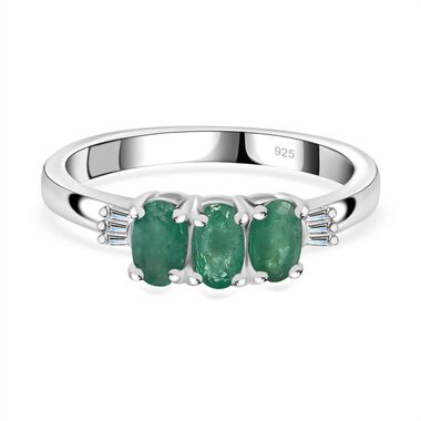 AA Kagem Sambischer Smaragd, Weißer Diamant Ring, 925 Silber rhodiniert (Größe 17.00) ca. 0.70 ct