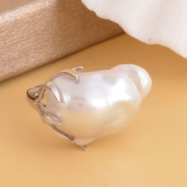 Wei&szlig;er Barockperlen und Zirkon-Ring - 15-25 mm image number 2