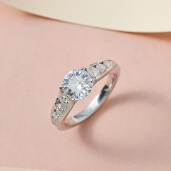 Moissanit Ring mit Schild-Schliff - 1,92 ct.