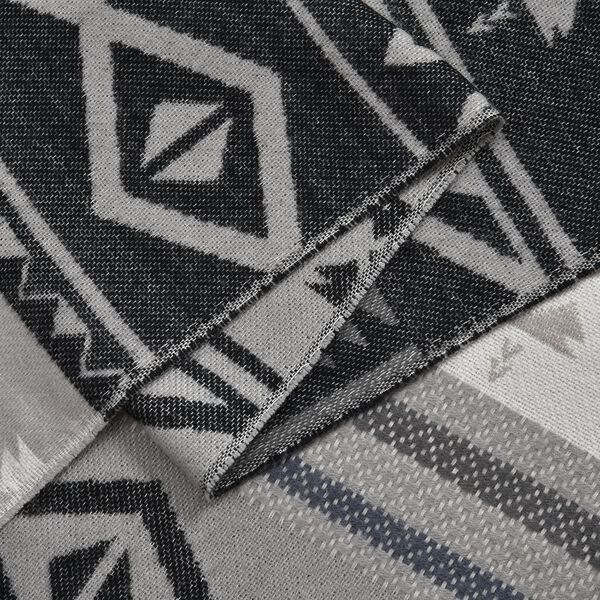 Gewebter Schal mit Fransen, Schwarz und grau image number 4