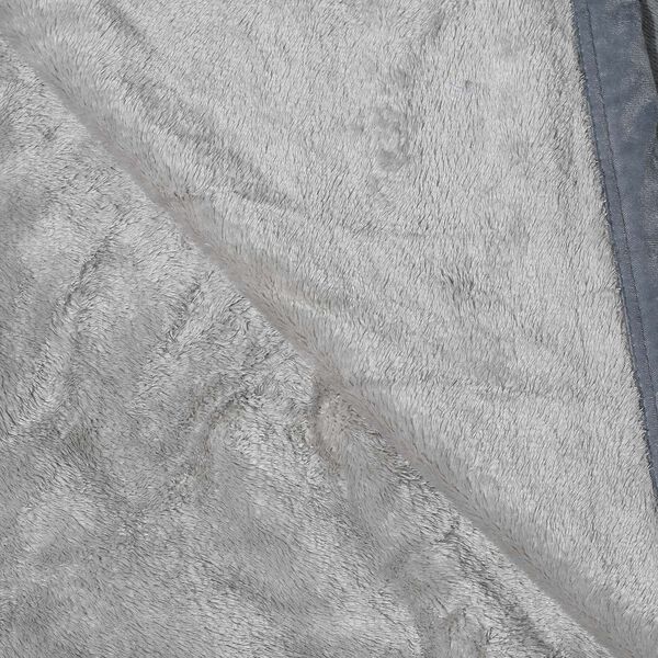 Premium Kuscheldecke aus 100% Mikrofaser, Grau image number 7
