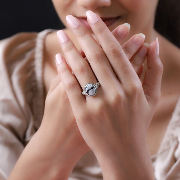 Wei&szlig;er B&uuml;ffel-Ring - 4,97 ct. image number 3