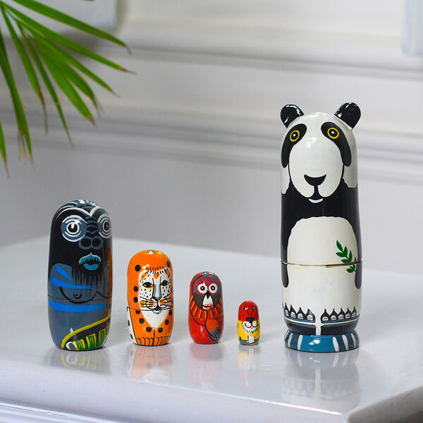 5er-Set Matrioshka, Handbemalten Nistpuppen, Panda image number 2