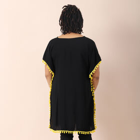 JOVIE bestickter Kaftan mit Quasten, 100% Viskose, Größe: 88x78cm, schwarz mit gelber Stickerei