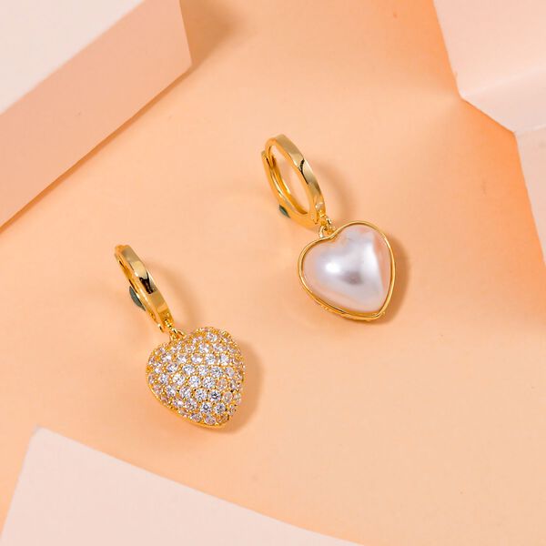 Wei&szlig;e Muschelkernperle und Zirkonia-Ohrringe, 925 Silber vergoldet - 1 ct. image number 2