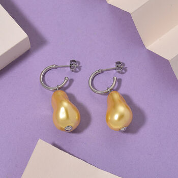 EverTrue goldene Muschelkernperle Ohrringe