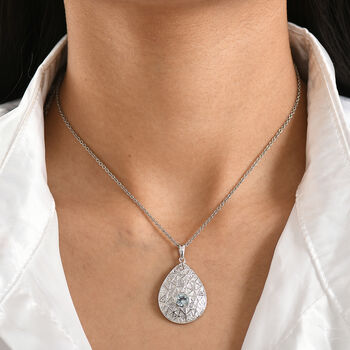 EverTrue himmelblauer und wei&szlig;er Topas Anh&auml;nger mit 50cm Kette - 1,12 ct.