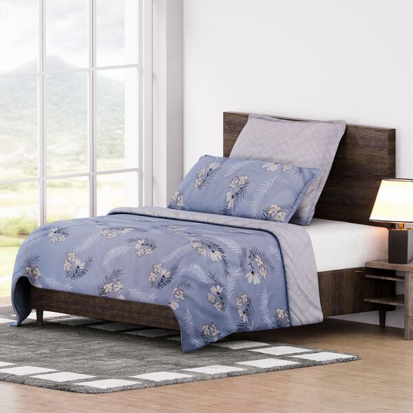 6-teiliges Bettbezug Set, 2 Bettbez&uuml;ge, 4 Kissenbez&uuml;ge, hellblau image number 2