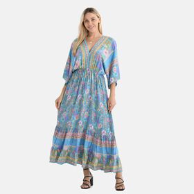 Maxikleid mit Platzdruck, Kimono-Ärmeln, elastischer Taille und Stufenrock, Rückenschleife, 100% Viskose, 38x135 cm (erweiterbar bis 62 cm), Rot gemustert, Blau