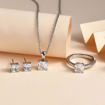 Wei&szlig;es Zirkonia-Schmuckset