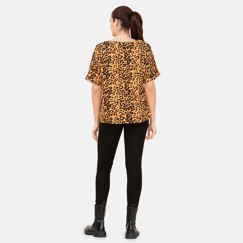 TAMSY - bedrucktes Top mit Leopardenmuster, Größe 40, Senfgelb und Schwarz image number 1