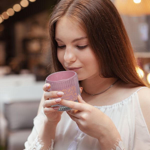 Premium Duftkerze &ndash; Agar-Moschus und Holz, 280 g, 50h Brenndauer image number 2