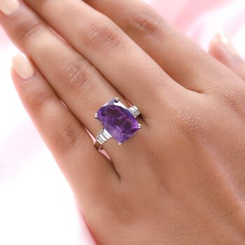 Nat&uuml;rlicher, marokkanischer Amethyst und Diamant-Ring - 7,08 ct.